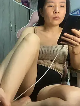 Stripchat Nude Webcam of Ivy_Trix2