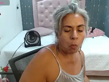 Stripchat Adult Video Chat of lalisha_96