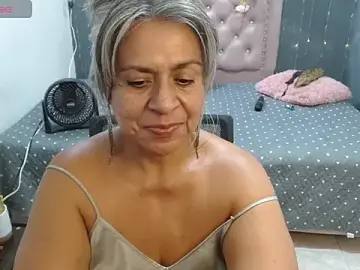 Stripchat Live Sex of lalisha_96