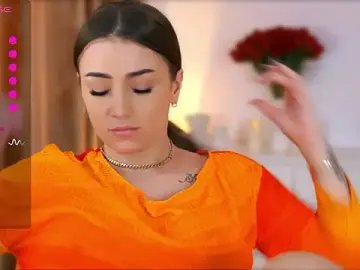 Stripchat Live Sex of AishaSins