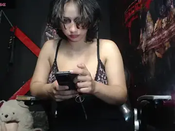 Stripchat Nude Webcam of dark_doll5