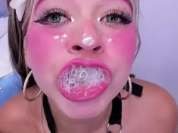 Stripchat Free Live Porn of miss__evolet