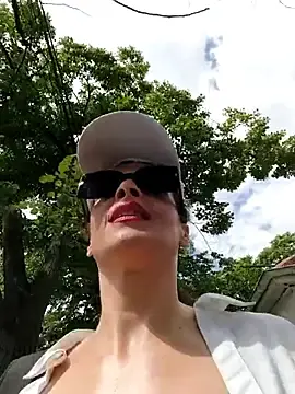 Stripchat Sex Cam of RebeccaNoble