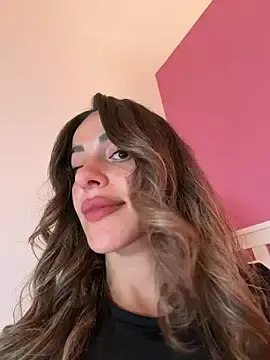 Stripchat Live Sex of -Alisa