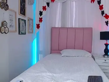 Stripchat Live Sex of Ivyy_Crystal