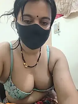 Stripchat Nude Webcam of HeartlessGirl