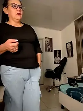 Stripchat Live Porn of Natasha_miilf