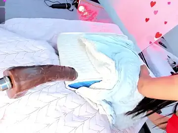 Stripchat Live Sex Cam of Hilary_Smile_