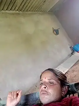 Stripchat Live Porn of Miss_radha9575