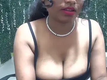 Stripchat Adult Webcams of Ruhi_Hotty