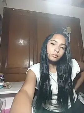 Stripchat Adult Webcam of Leilaplus0s