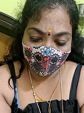 Stripchat Nude Webcam of Tamil_Mithra