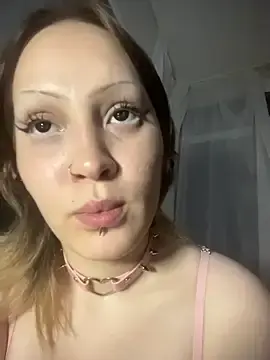 Stripchat Live Sex of EveSW