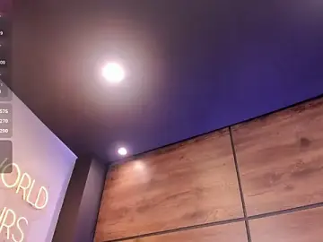 Stripchat Free Live Porn of Niamonroe
