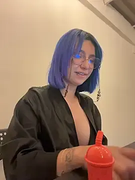 Stripchat Free Live Porn of lilith_rr