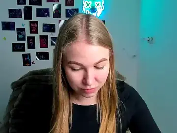 Stripchat Sex Cam of Dana_flowers