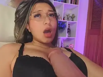 Stripchat Free Porn Cam of Paulina_g3