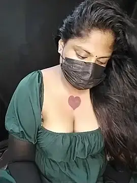 Stripchat Live Sex Cam of Tamil_Kanmani