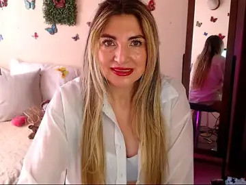 Stripchat Private Sex Chat of Jolie-Mature