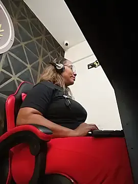 Stripchat Free Live Porn of AmbarthSmiith2