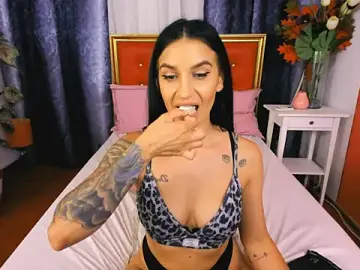 Stripchat Free Live Porn of kessyjoo