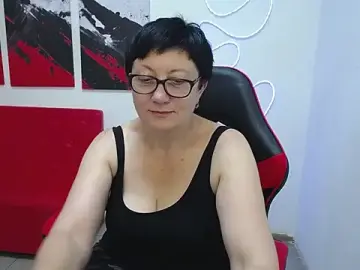 Stripchat Best live sex cam show of EmilyL0ve