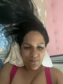 Stripchat Best Webcam of tyraba
