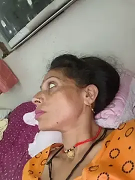 Stripchat Watch Live Sex Cams of Sexy-Suhani2