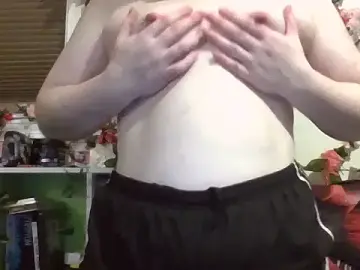 Stripchat Free Porn Cam of AverageRose