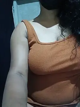 Stripchat Adult Webcam of IamNaina69