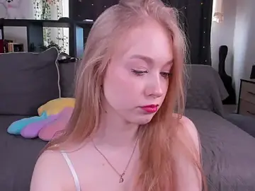Stripchat Best Webcam of AmyLouWood