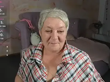 Stripchat Adult Webcam of Poppy_Pulse