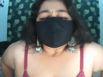 Stripchat Free Porn Cam of Yoursnandini8