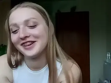 Stripchat Free Live Porn of NorineGressett