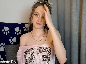 Stripchat Sex Cam of LisaBoddy