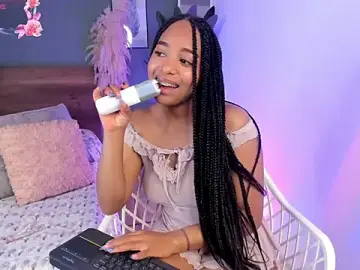 Stripchat Free Porn Cam of Lynncute