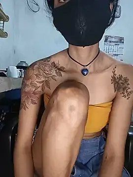 Stripchat Free Porn Cam of emali_baba