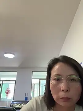 Stripchat Free Live Porn of lisha521