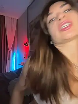 Stripchat Live Porn of Mary_Kiitty
