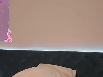 Stripchat Watch Live Sex Cams of Amy-Desiree