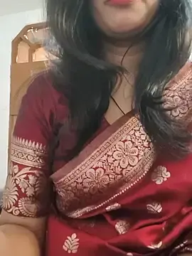 Stripchat Free Live Porn of Taara1