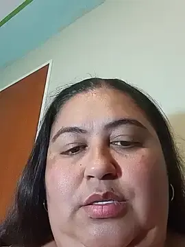 Stripchat Best Webcam of Curvy-Diva-
