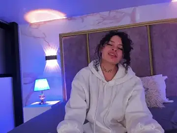 Stripchat Live Sex Cam of KatherineGomez