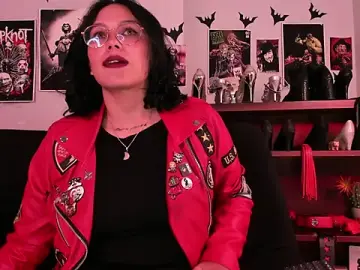 Stripchat Live Porn of lilith-deveraux