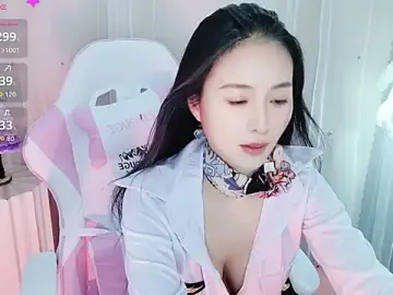 Stripchat Live Sex Cam of OvObbit_