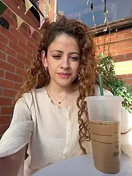 Stripchat Watch Live Sex Cams of alana15