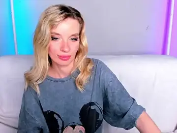 Stripchat Live Sex Cam of AlinaLovelyX