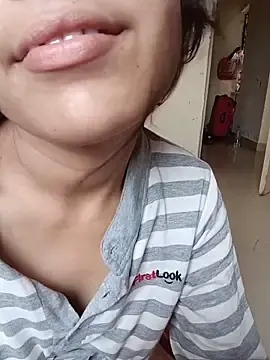 Stripchat Best Webcam of Divya3107