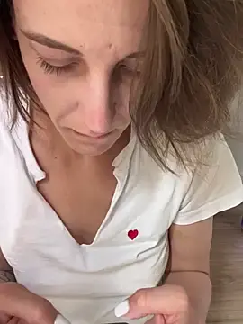 Stripchat Live Porn of Kamorana
