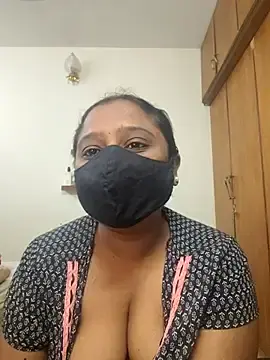 Stripchat Free Porn Cam of sexynayan23